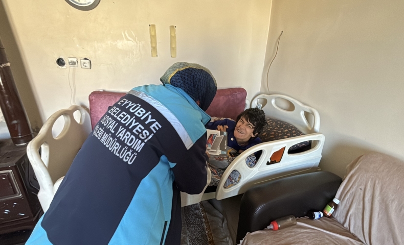 Eyyübiye’de Yetim Evleri Şen Oldu