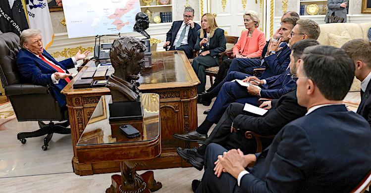 Avrupa sıkıştı: Grönland’ı ABD’den, Ukrayna’yı Rusya’dan korumak