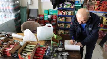 Şanlıurfa Büyükşehir Zabıtasından marketlere sıkı denetim