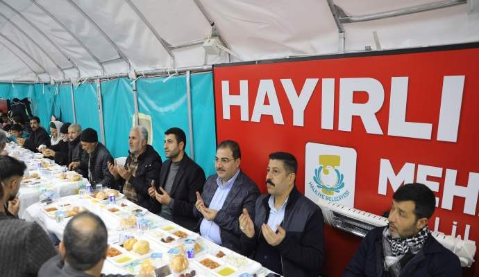 Haliliye Belediyesi’nden maneviyat dolu Ramazan akşamı