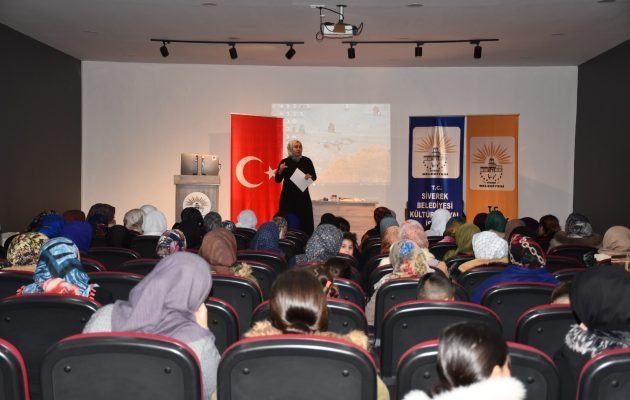 Siverekli kadınlar Berat Kandili’nde bir araya geldi