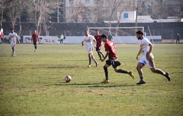Siverek Belediyespor evinde farklı kazandı