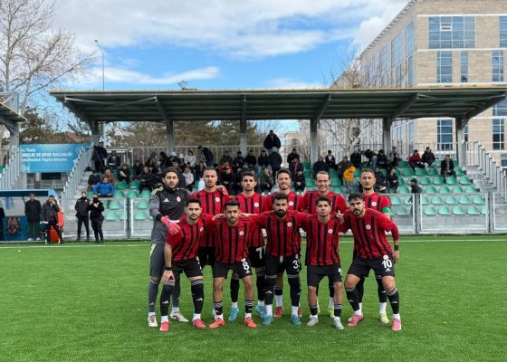 Siverek Belediyespor deplasmanda 3 puanı tek golle aldı