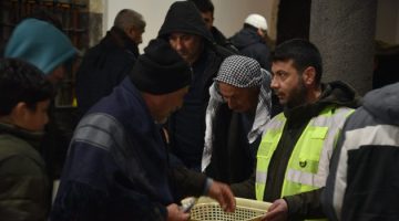 Siverek Belediyesi’nden Berat Kandili ikramı