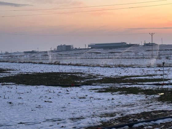 Karla Kaplı Arazide Kaçak Elektrikle Sulama!