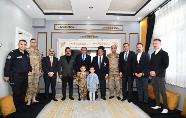 Vali Şıldak, Akçakale ilçesinde yoğun mesai yaptı