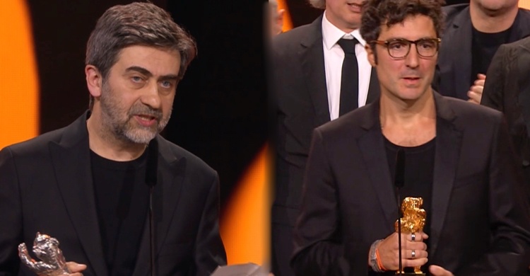 Berlin’de iki ödül