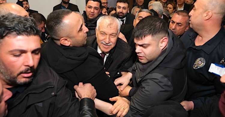 Zeydan Karalar Adana’ya kavuştu