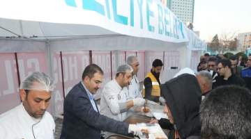 Başkan Canpolat: “Temel gayemiz vatandaşımızın gönlüne dokunmak”