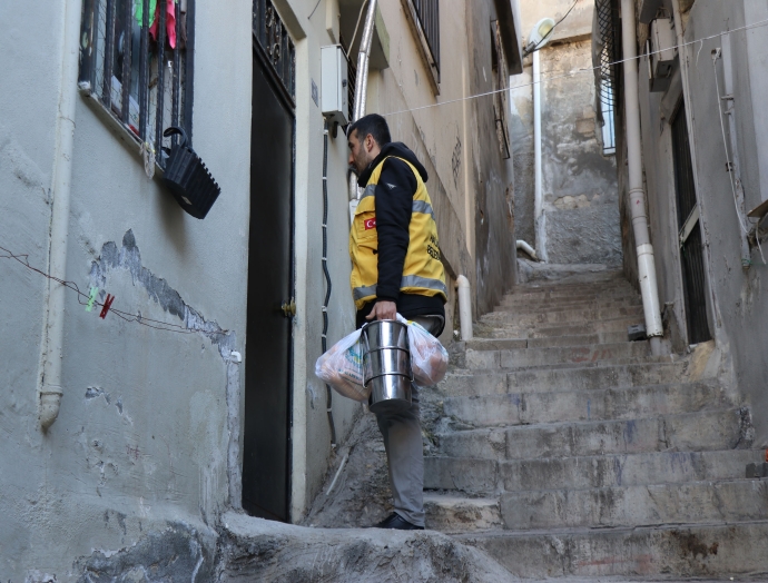 Haliliye’de evlere iftar ikramı devam ediyor
