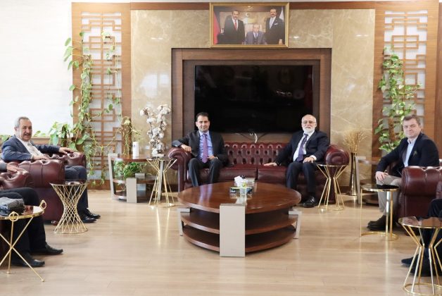 GAP BKİ Başkanı Dr.Hasan Maral ve Beraberindeki Heyetten Başkan Kaya’ya Ziyaret