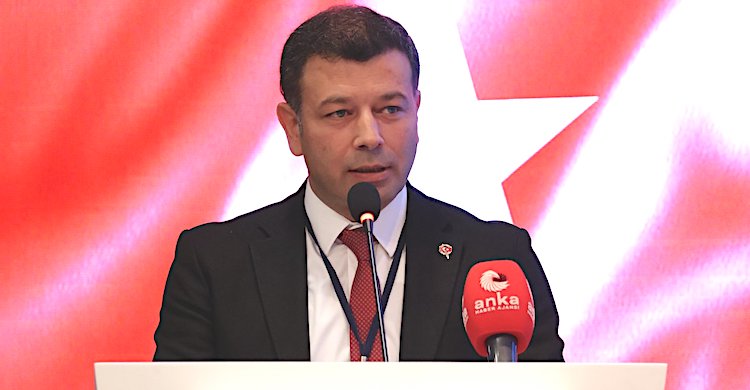 Gazeteci Şener gözaltına alındı